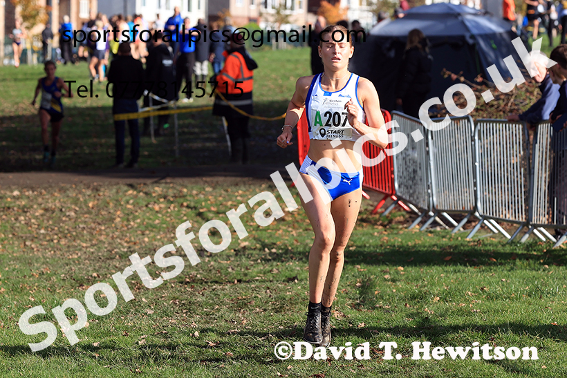 Senior women, 2024 Northern Cross Country Relays, Graves Park, Sheffield.   Photo: David T. Hewitson/Sports for All Pics
